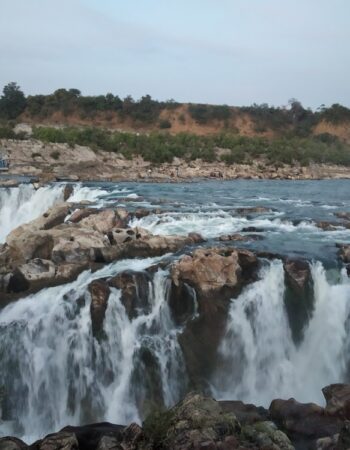 Dhuandhar Falls