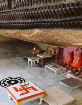 Pisanhari Ki Madiya